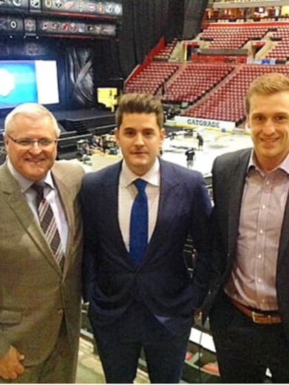 表现同样不 表现同样不